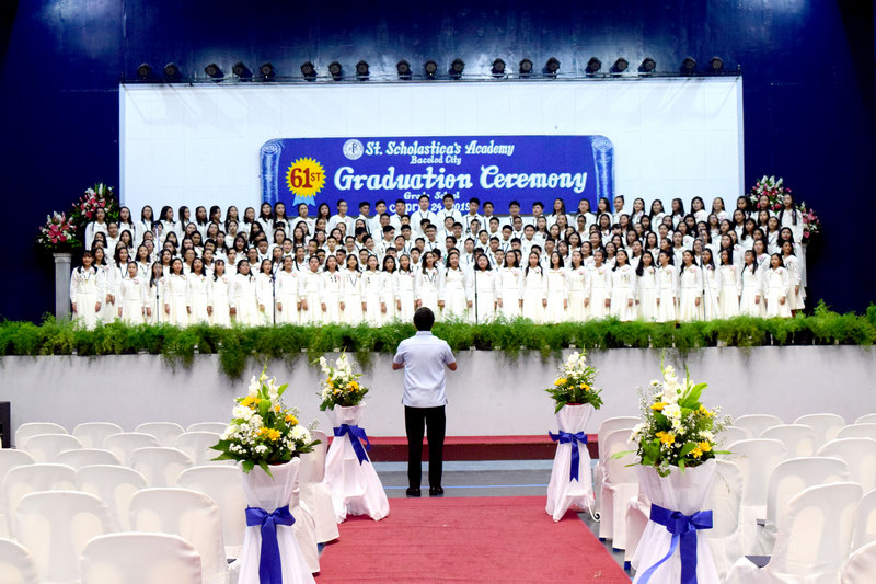 A student having a consultation with the nurse